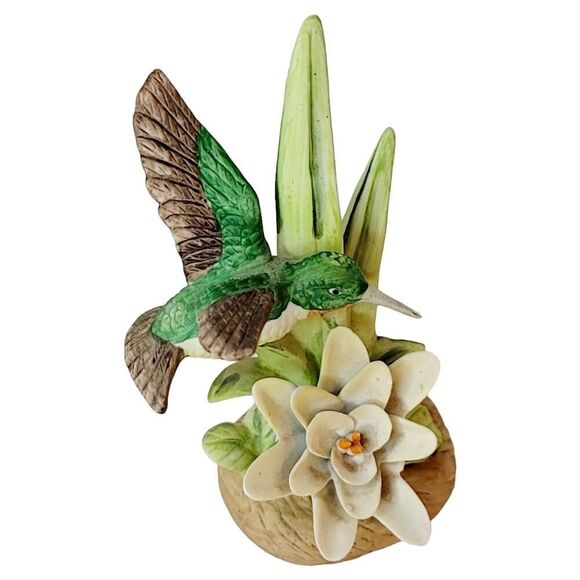Royal Heritage Birds in Flight Collection Flight to Spring Hummingbird Figurine - Picture 9 of 12